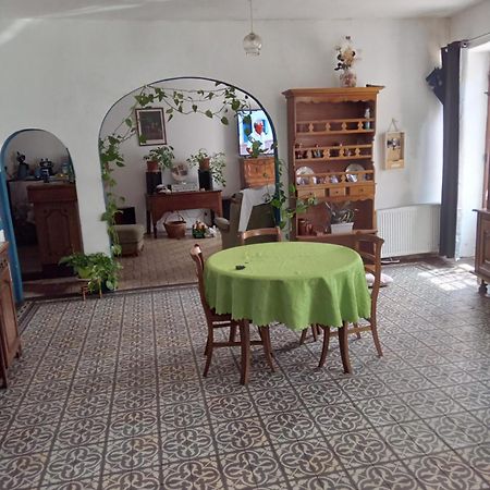 Hotel Aurelie Saint-Pierre-le-Moûtier Zewnętrze zdjęcie