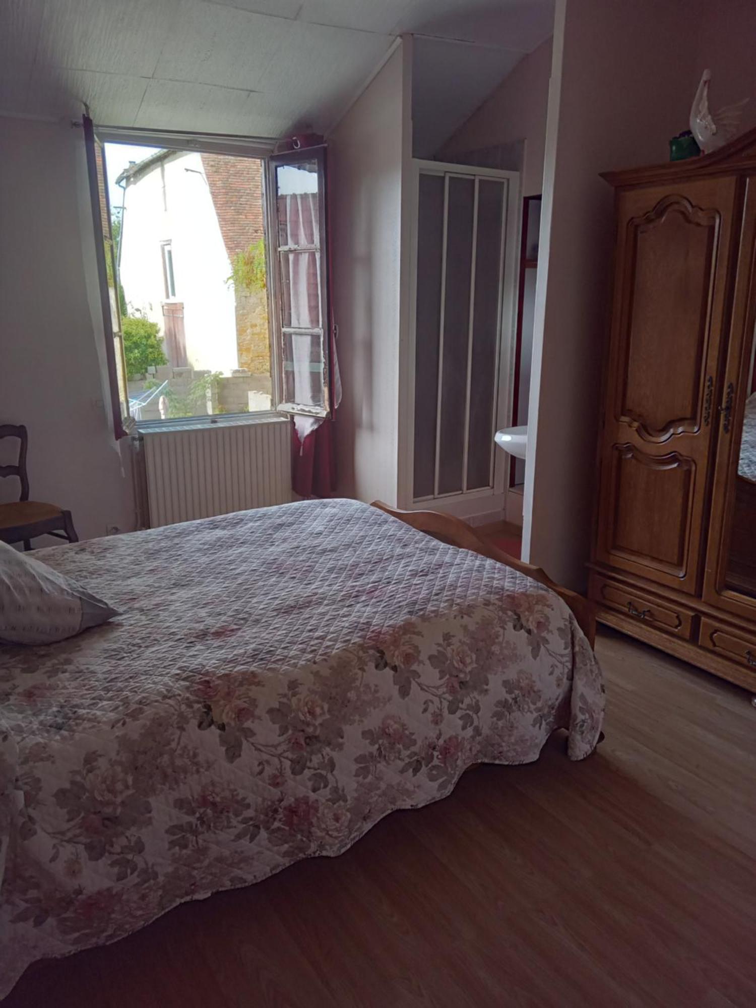 Hotel Aurelie Saint-Pierre-le-Moûtier Zewnętrze zdjęcie