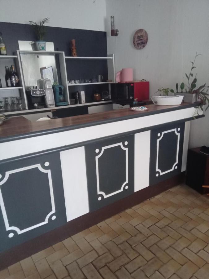 Hotel Aurelie Saint-Pierre-le-Moûtier Zewnętrze zdjęcie